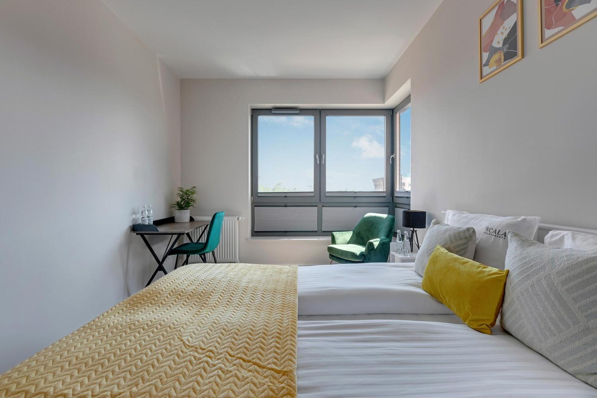 Scala City Center Apartments With Parking By Lion Apartments Gdansk Ngoại thất bức ảnh
