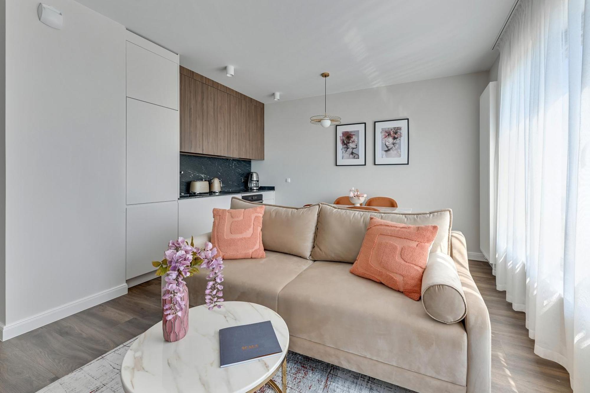 Scala City Center Apartments With Parking By Lion Apartments Gdansk Ngoại thất bức ảnh