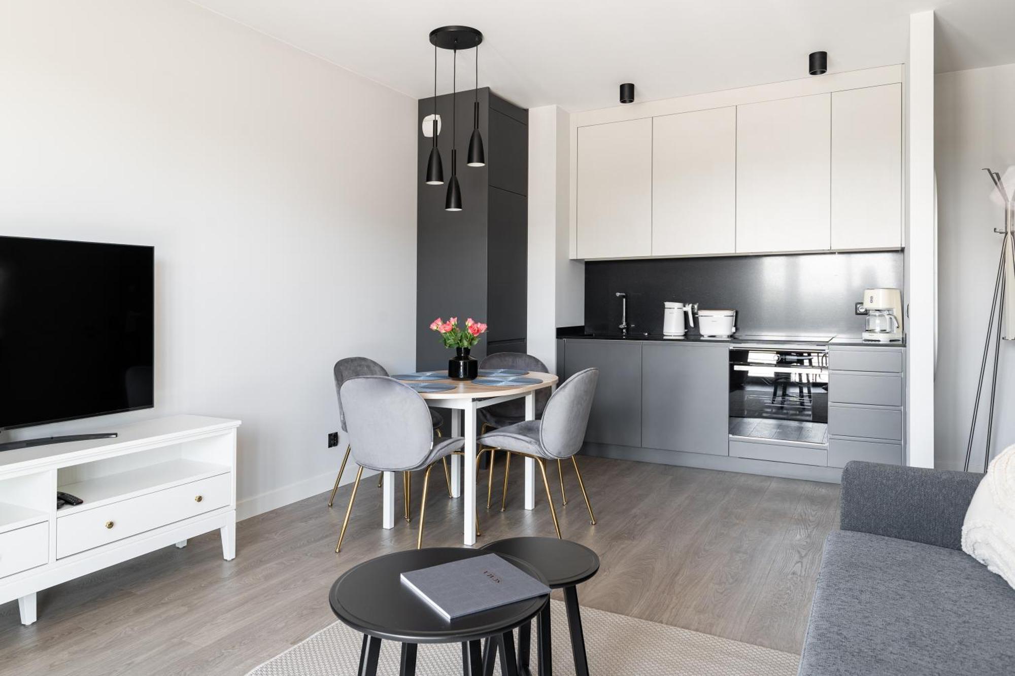 Scala City Center Apartments With Parking By Lion Apartments Gdansk Ngoại thất bức ảnh